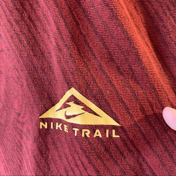 Men’s Nike Trail Dri-Fit Red/Orange Long Sleeve Shirt M - Picture 2 of 12